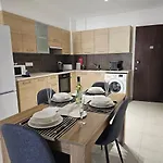 Horizon View 2 Apartment