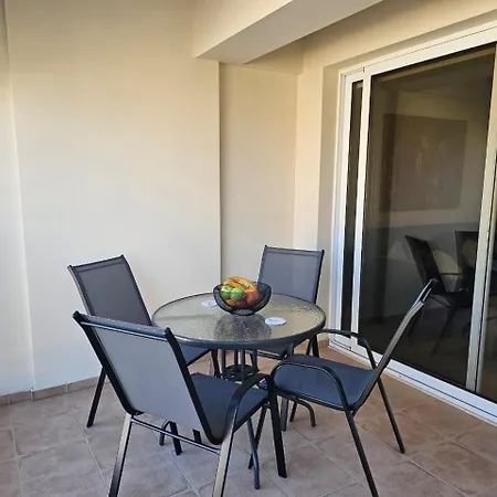 Apartment Horizon View With Communal Pool